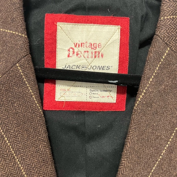 Great condition Jack and Jones blazer in extra large - Picture 8 of 8